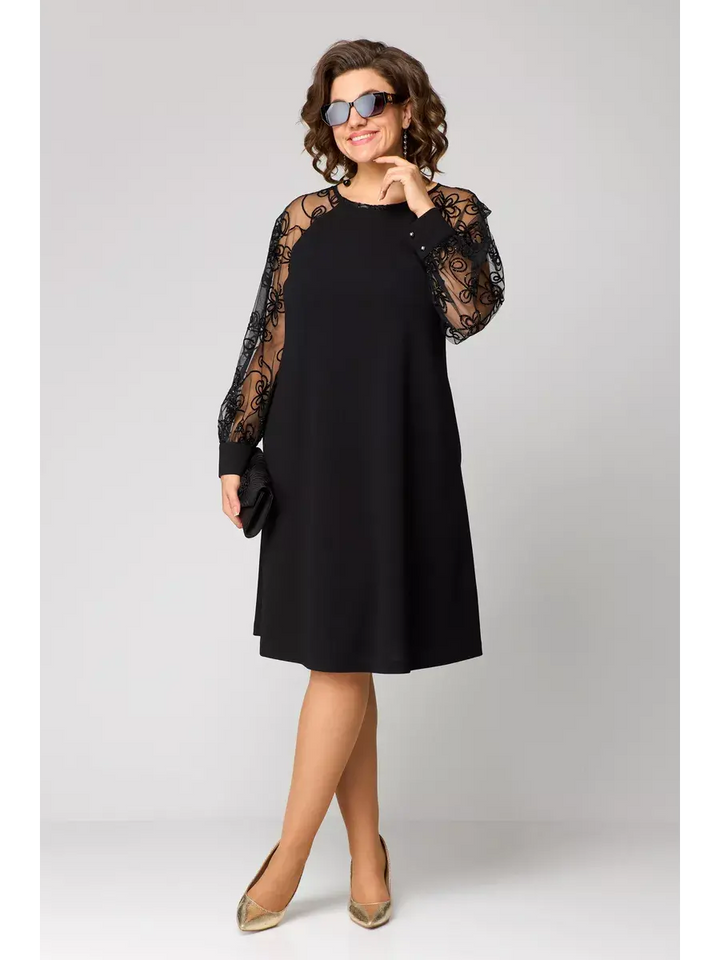 Naëvira | Abito elegante con maniche in pizzo
