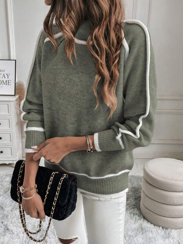 Mia | Maglione a collo alto a righe elegante