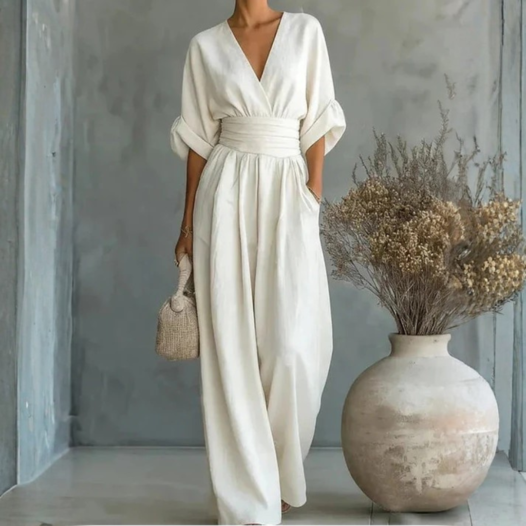 Daniela | Tuta elegante con scollo a V e gamba ampia