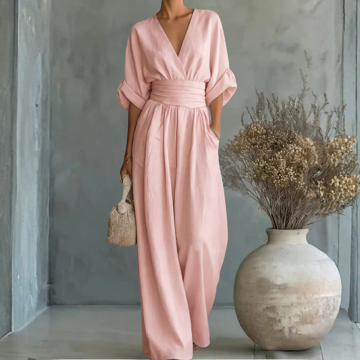 Daniela | Tuta elegante con scollo a V e gamba ampia