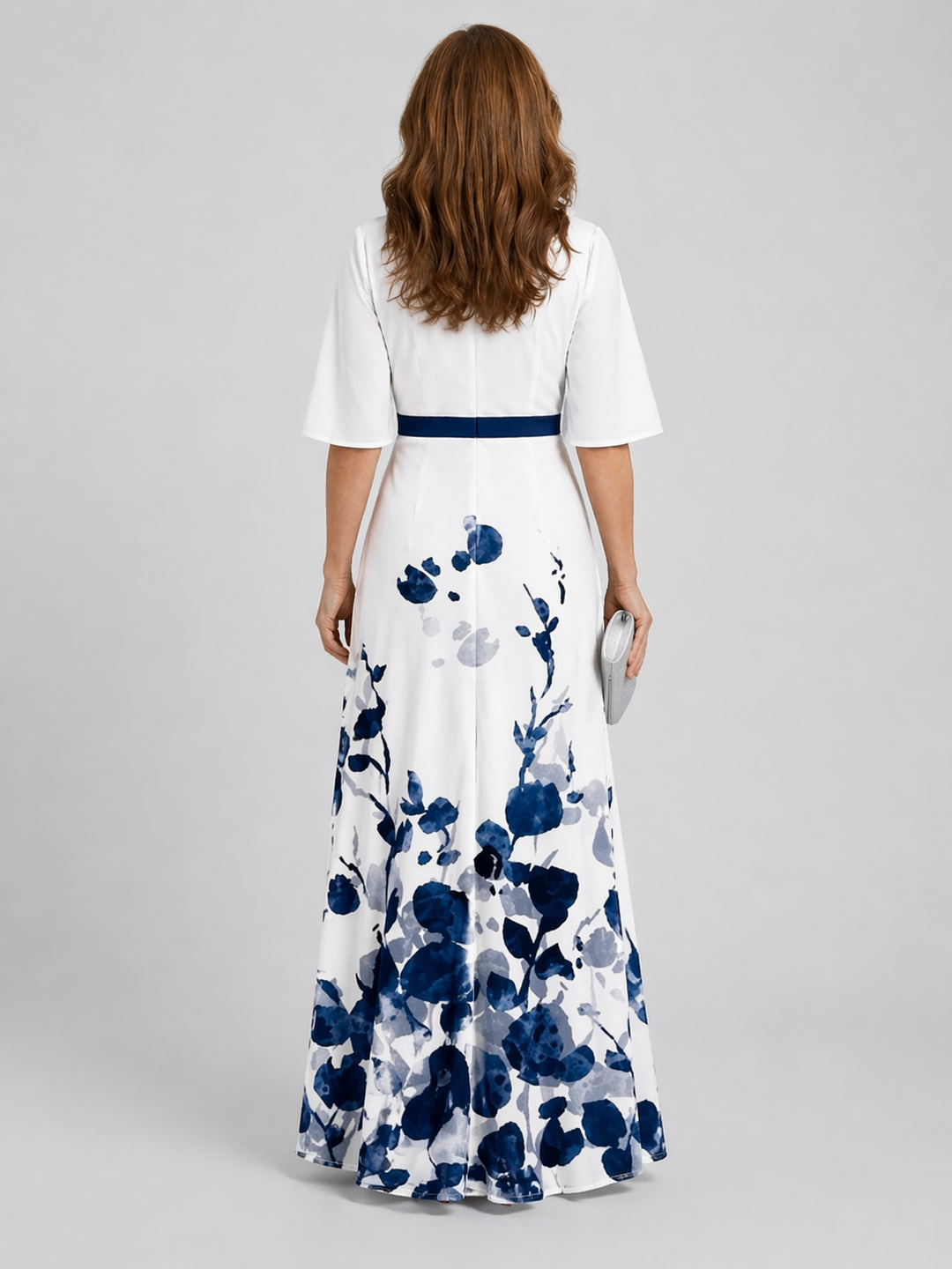 Beatrice | Abito lungo fluido floreale con scollo a halter