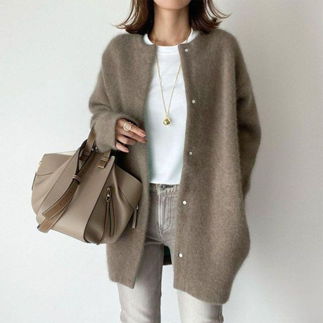 Ariadna | Elegante giacca in cashmere lavorata a maglia
