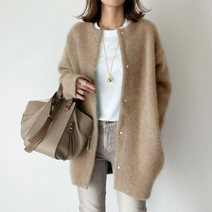Ariadna | Elegante giacca in cashmere lavorata a maglia