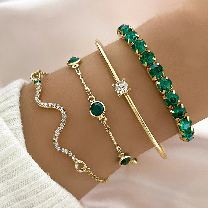 Set di bracciali con pietre preziose verdi