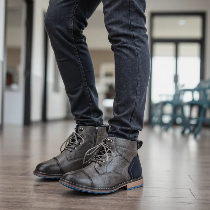 Noérian | Stivaletti con lacci dallo stile contemporaneo
