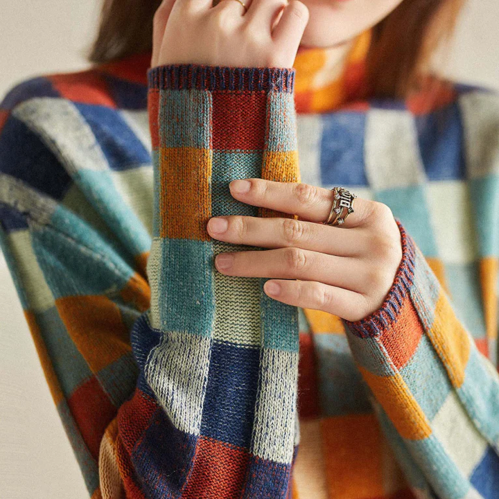 Klara | Maglione di alta moda a collo alto in patchwork